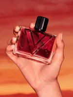 Valentino Vendetta Donna Eau de Parfum, New Floral Gourmand Signature For Women - Image 6